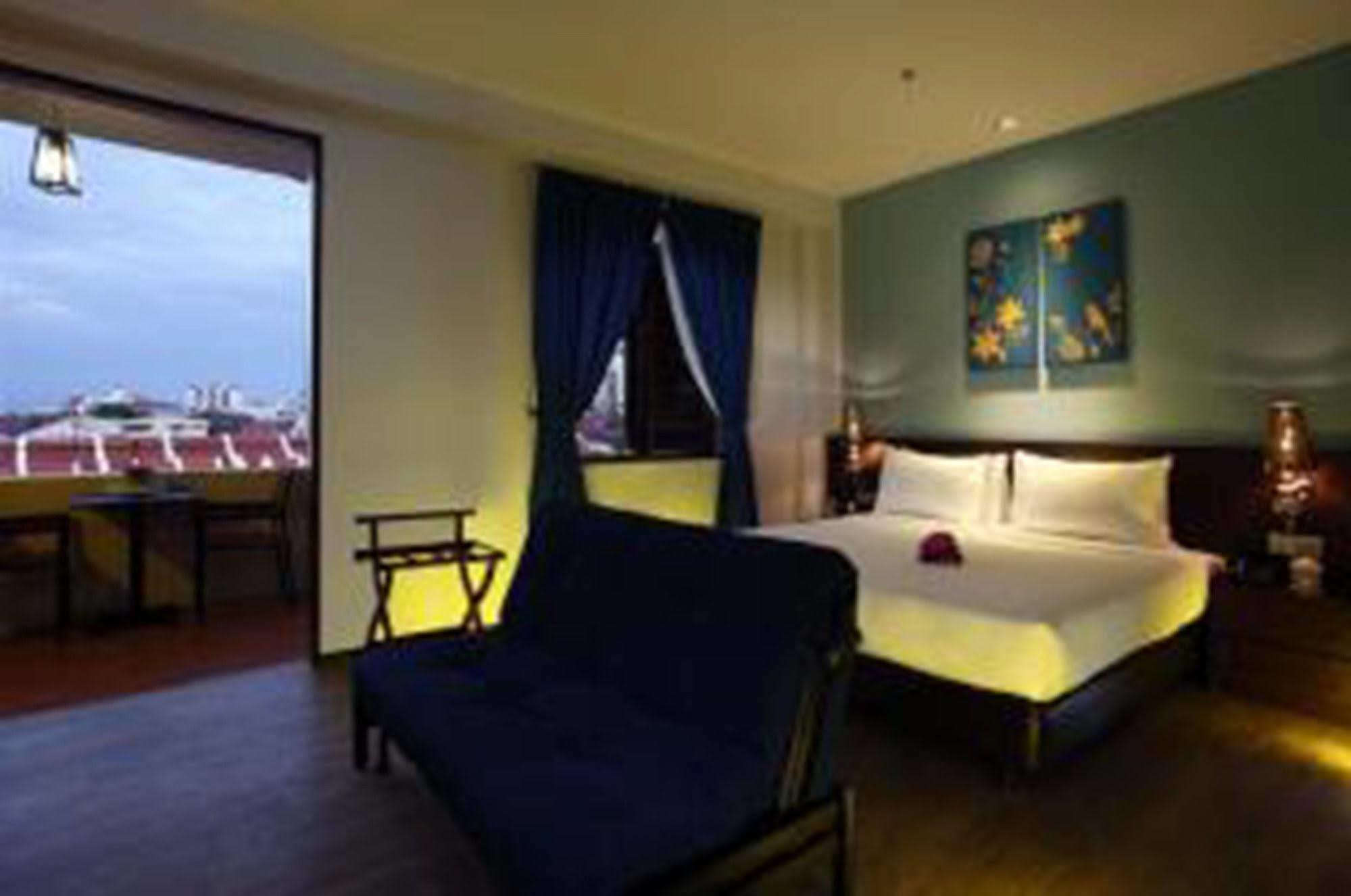 Kimberley Hotel Georgetown George Town Exterior foto